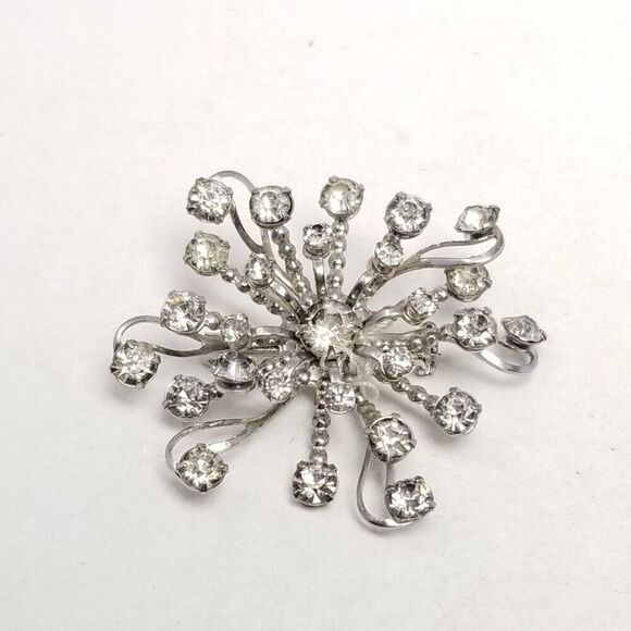 Vintage Rhinestone Snowflake Shape Brooch Silver Tone Starburst Design Lapel Pin - Picture 5 of 5